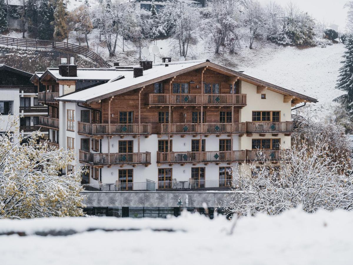 Residence Kristall By Vaya Inklusive Joker Card Saalbach-Hinterglemm Exterior photo